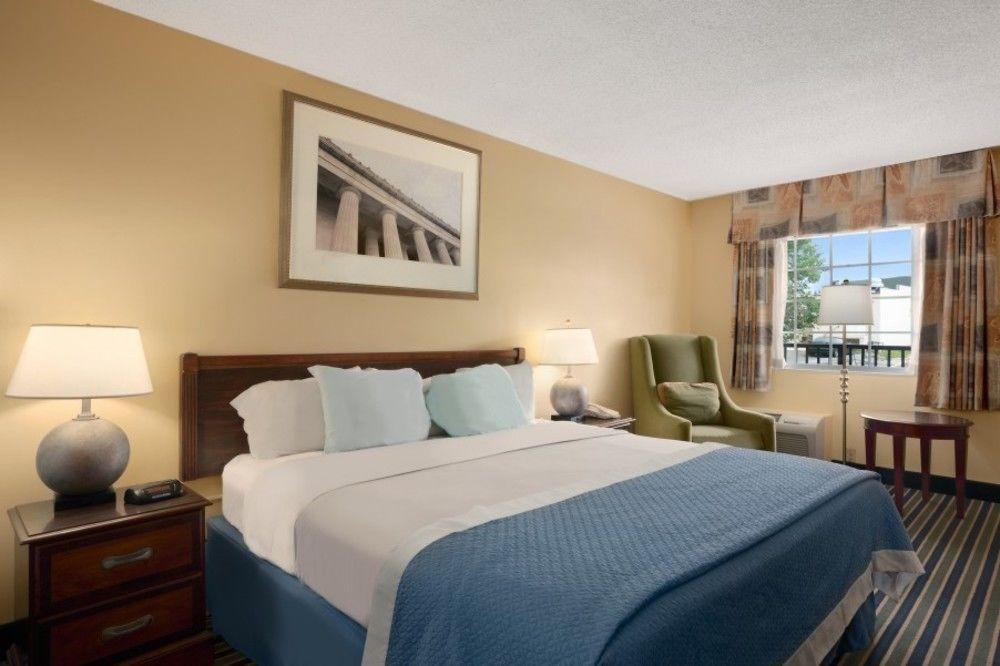 Days Inn By Wyndham Towson Extérieur photo