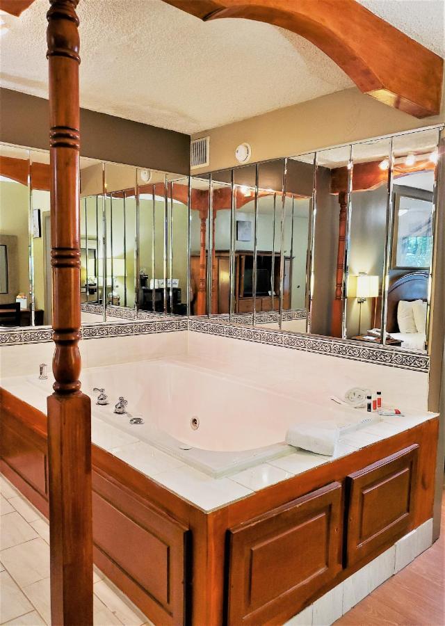 Days Inn By Wyndham Towson Extérieur photo